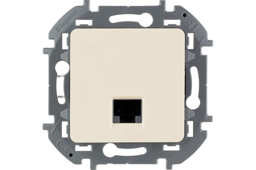 Розетка компьютерная RJ45 категория 6 UTP слоновая кость INSPIRIA