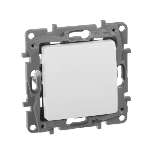 Переключатель 1-клавишный схема 6 10АХ безвинтовые зажимы белый ETIKA