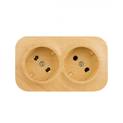 Розетка 2-местная для открытой установки без з/к без з/ш с предварительным подкл 16A дерево QUTEO