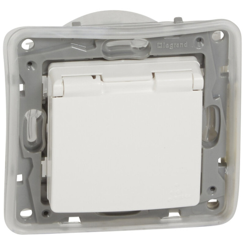 Розетка 2п+З 220В с крышкой автозажим ip44 Белый Legrand Etika